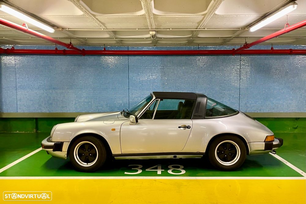 Porsche 911 Série G - 13