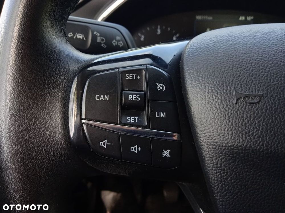 Ford Focus 1.5 EcoBlue Connected - 15