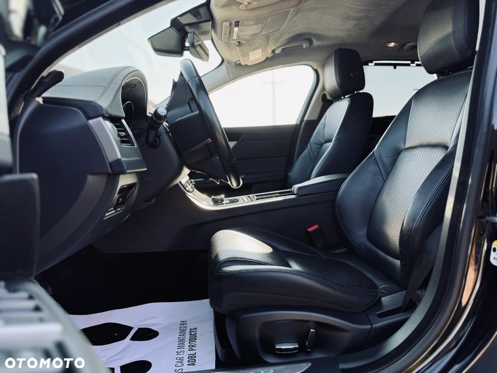 Jaguar XF 2.0 i4D Prestige - 28