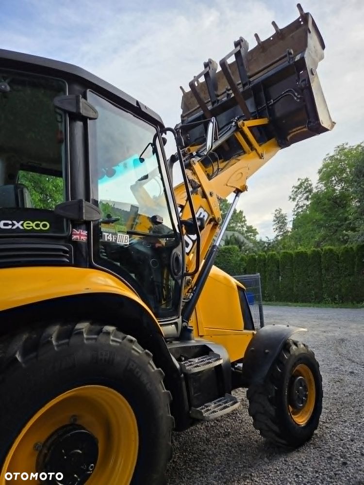 JCB 3CX - 4