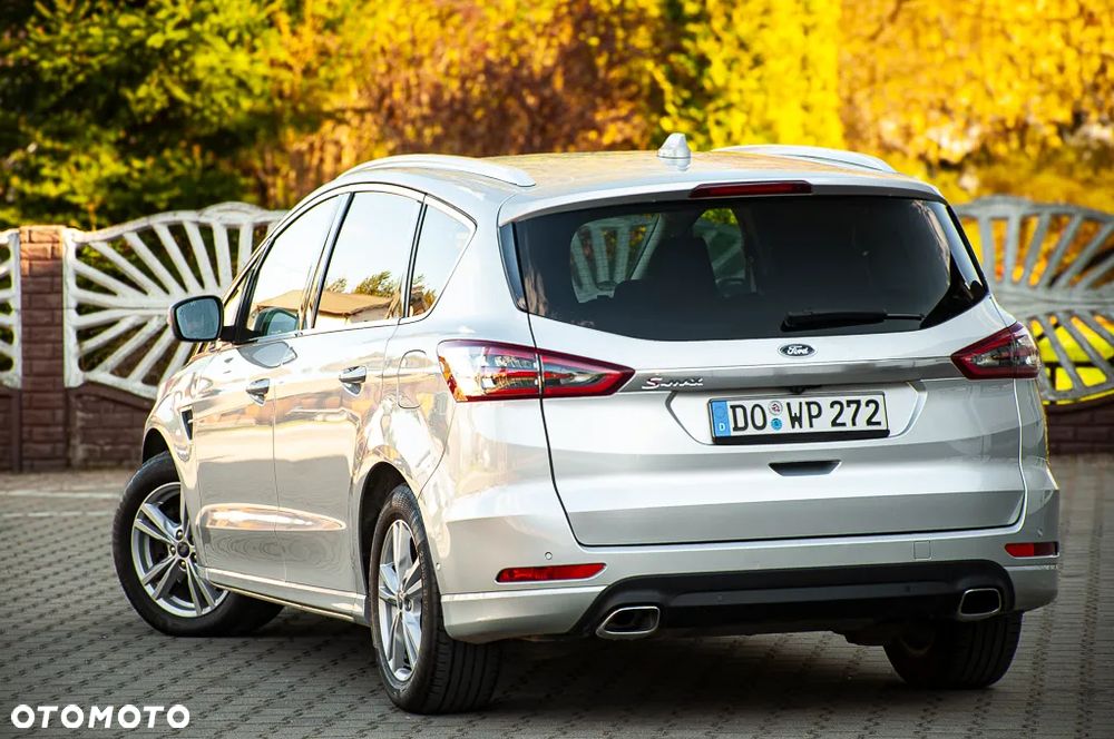 Ford S-Max 2.0 EcoBlue Titanium - 4