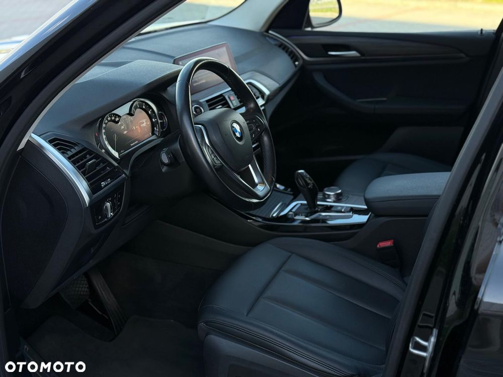 BMW X3 xDrive20i Advantage sport - 20