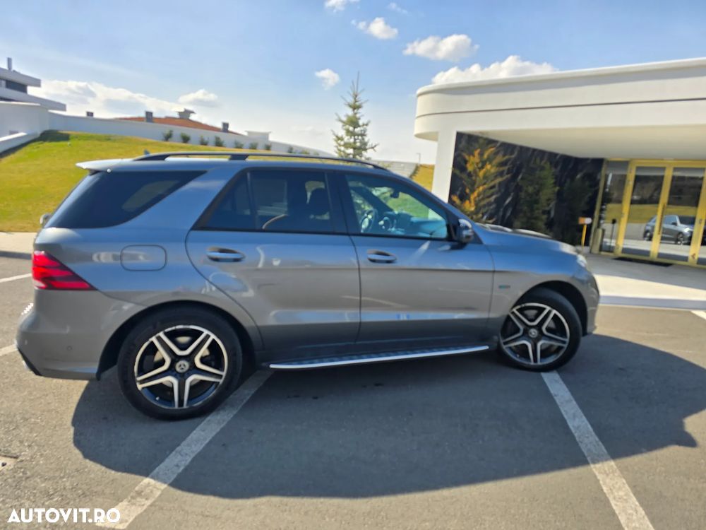 Mercedes-Benz GLE 500 e 4MATIC 7G-TRONIC AMG Line - 17