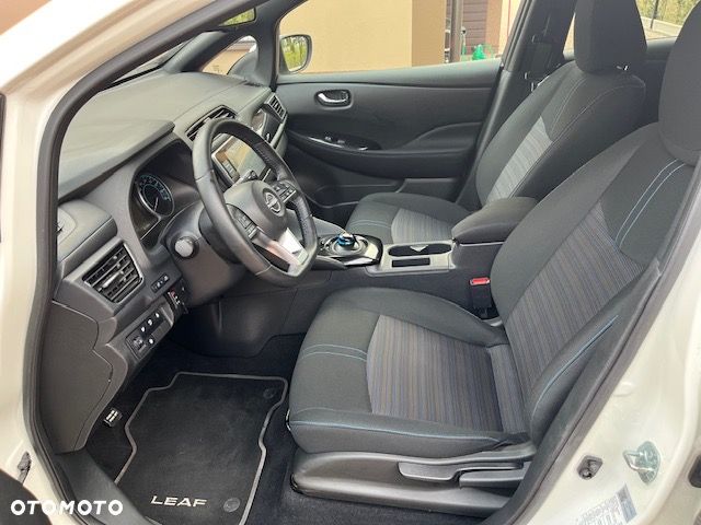 Nissan Leaf 40kWh 10 - 16