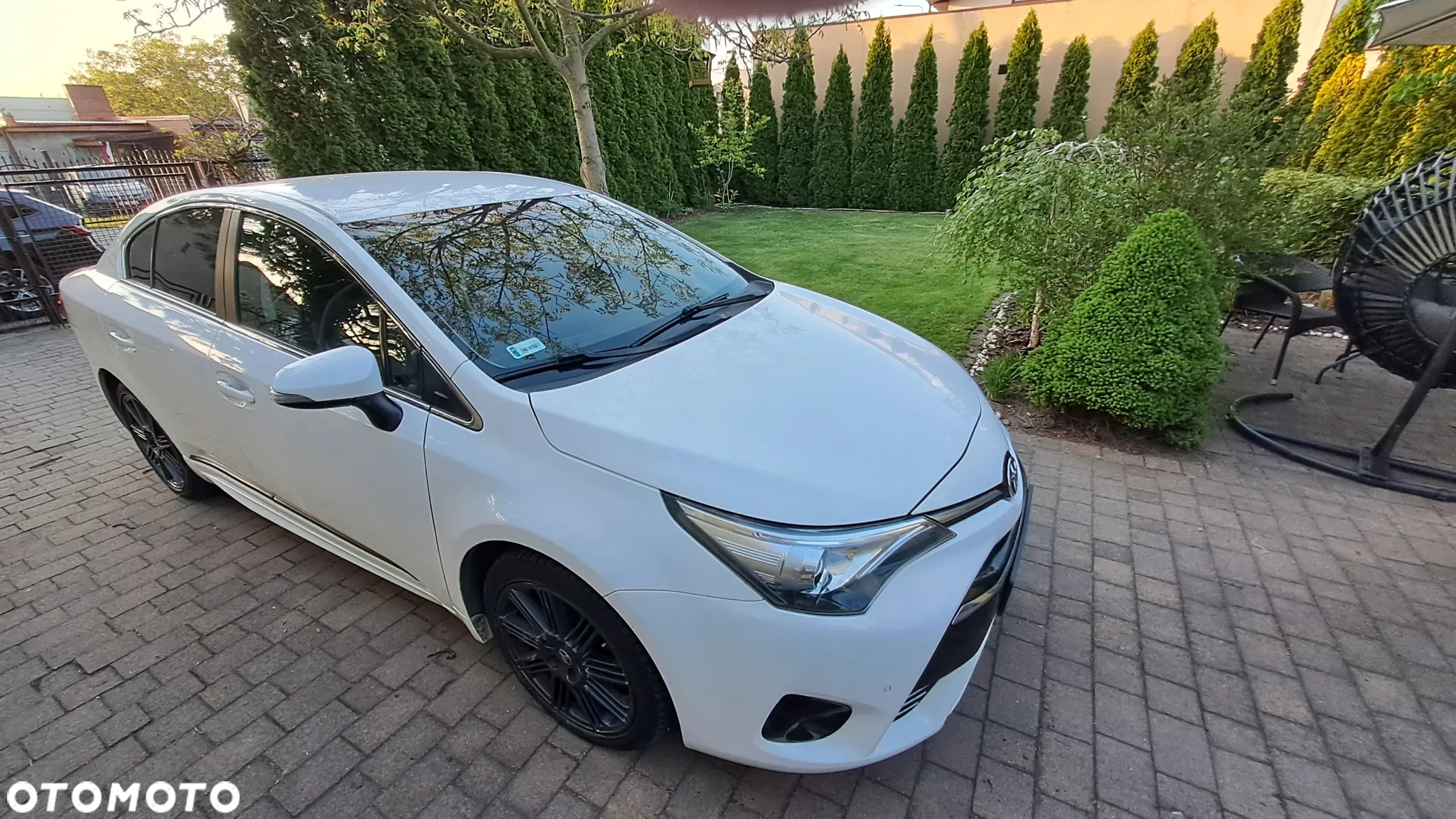 Toyota Avensis 2.0 D-4D Prestige - 5