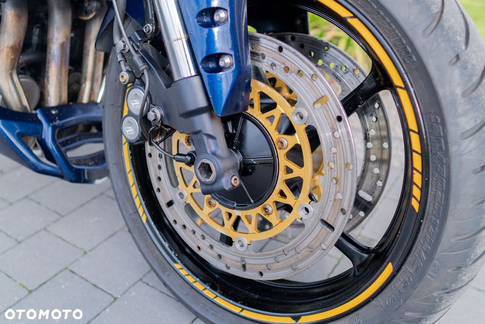 Yamaha FZ - 10