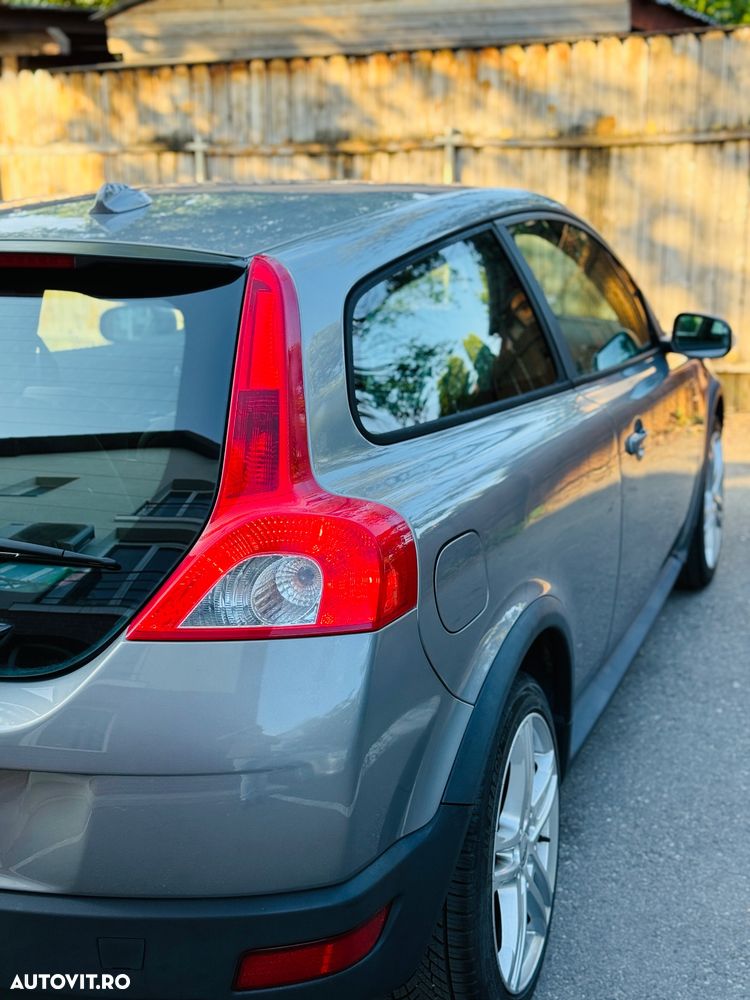 Volvo C30 1.6D Summum - 5