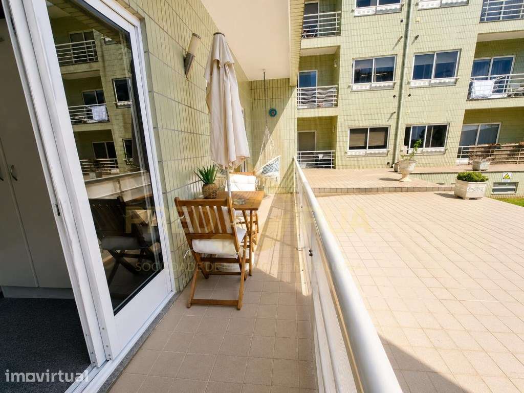 Excelente T2 em Arcozelo proximo a praia em condominio fechado com ... - Grande imagem: 5/18