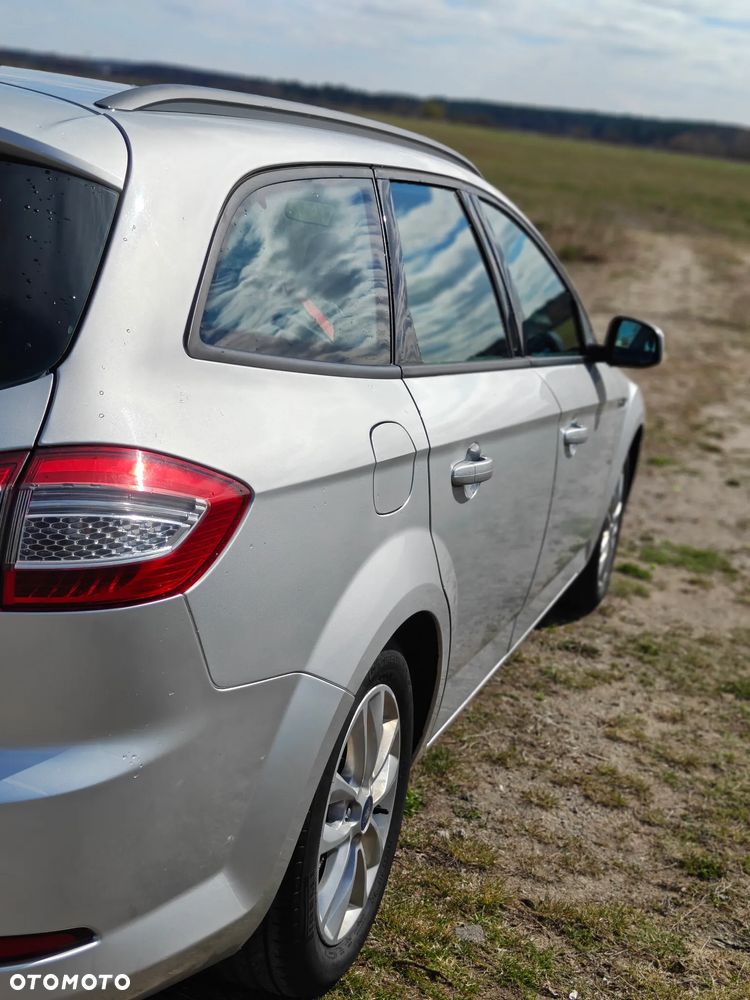 Ford Mondeo 2.0 TDCi Ambiente - 8