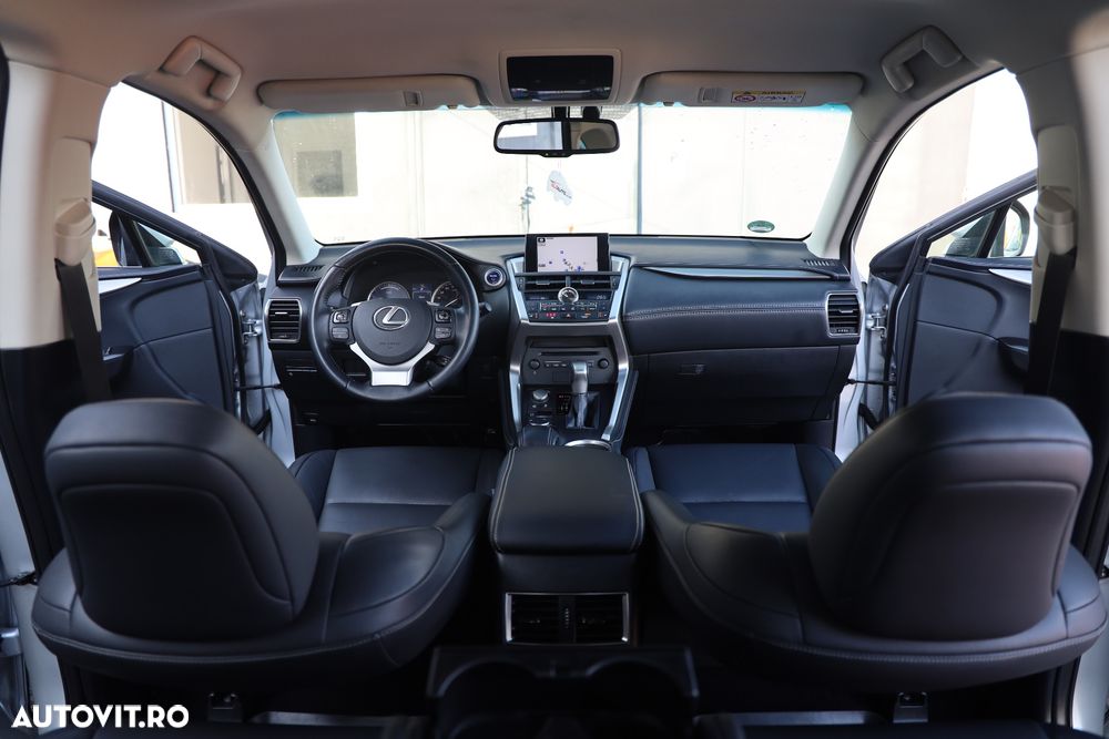 Lexus Seria NX 300h - 11