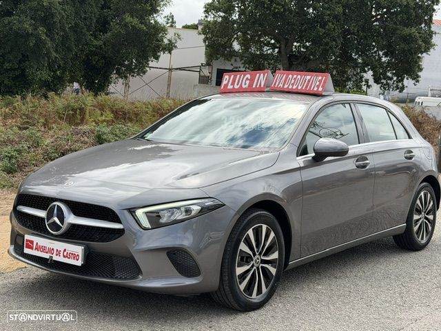 Mercedes-Benz A 250 e Style Plus - 2