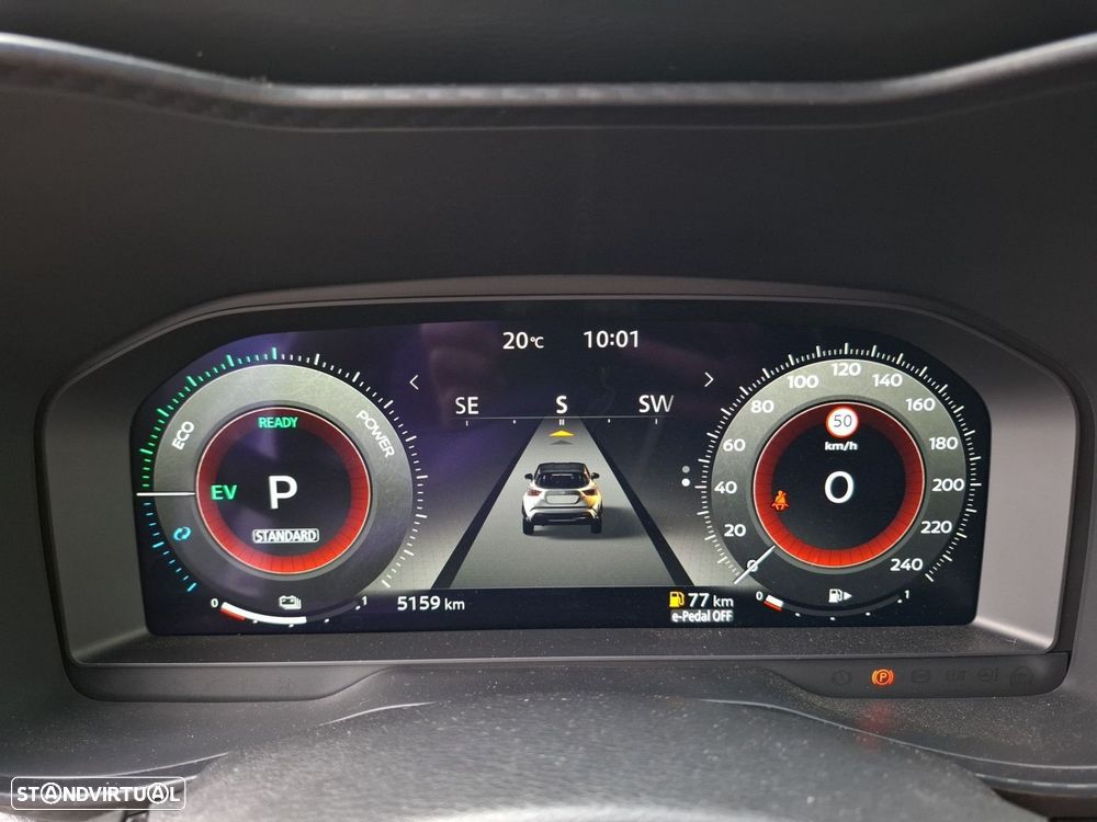 Nissan Juke 1.6 Hybrid N-Connecta Two Tone - 17