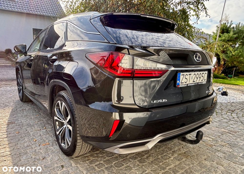 Lexus RX - 5