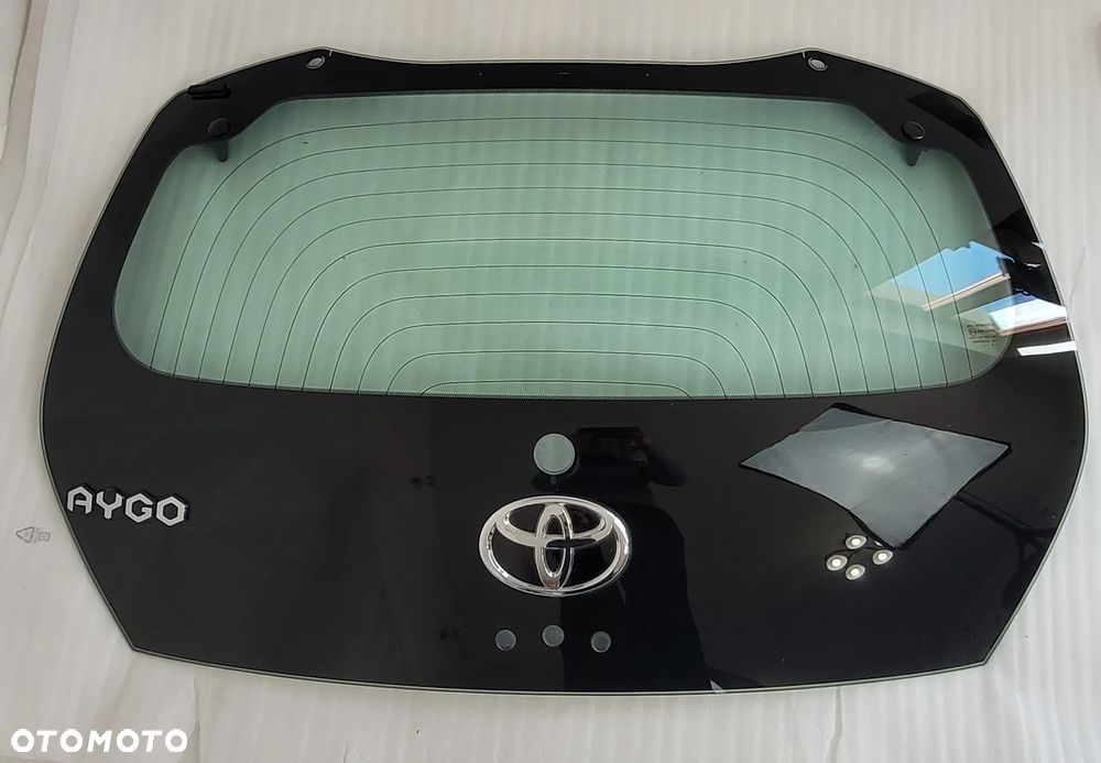 KLAPA BAGAŻNIKA SZYBA TYLNA TOYOTA AYGO II 2014-2022 - 1