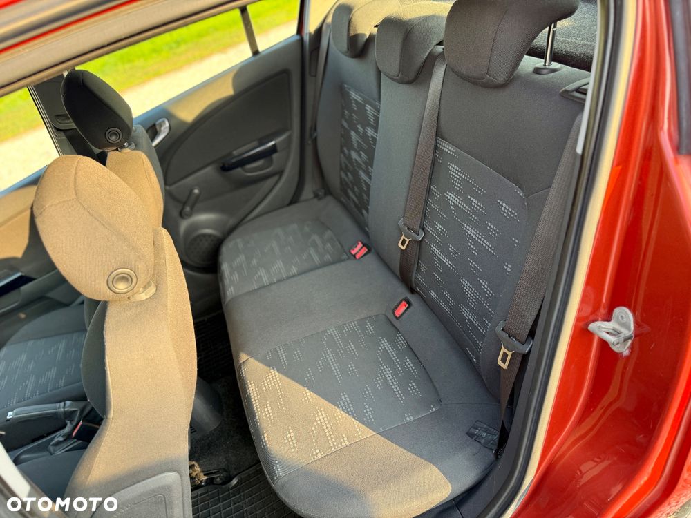 Opel Corsa - 19
