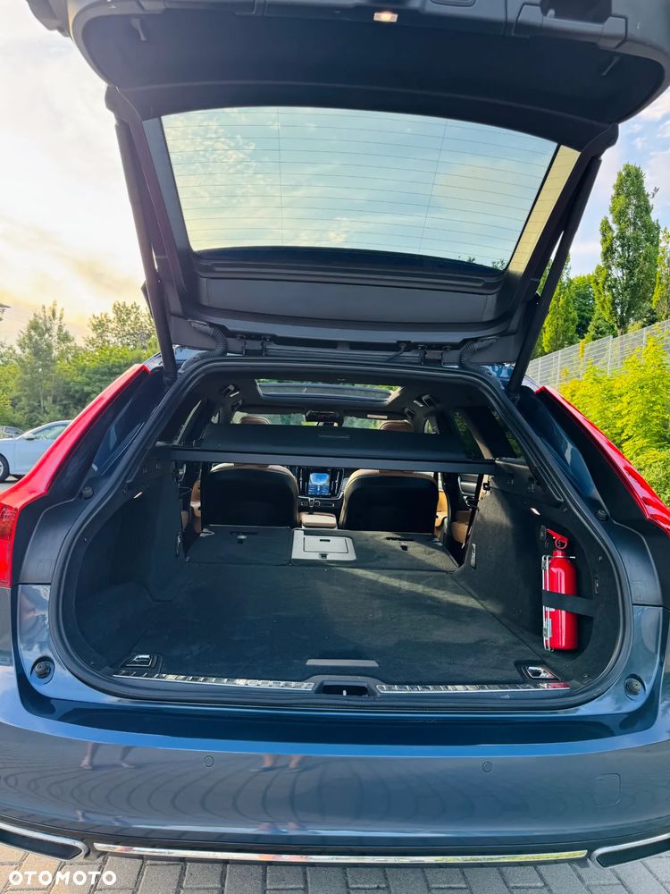 Volvo V90 D3 - 16