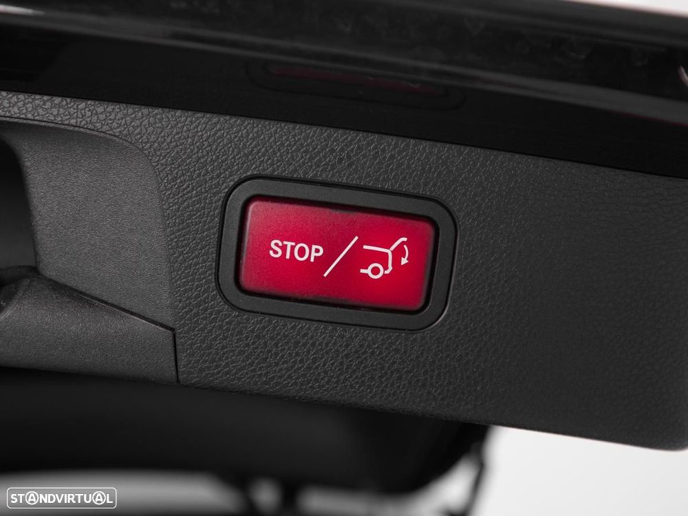 Mercedes-Benz E 300 de 9G-TRONIC - 14