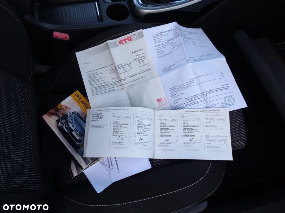 Opel Astra GTC 1.4 Turbo - 24