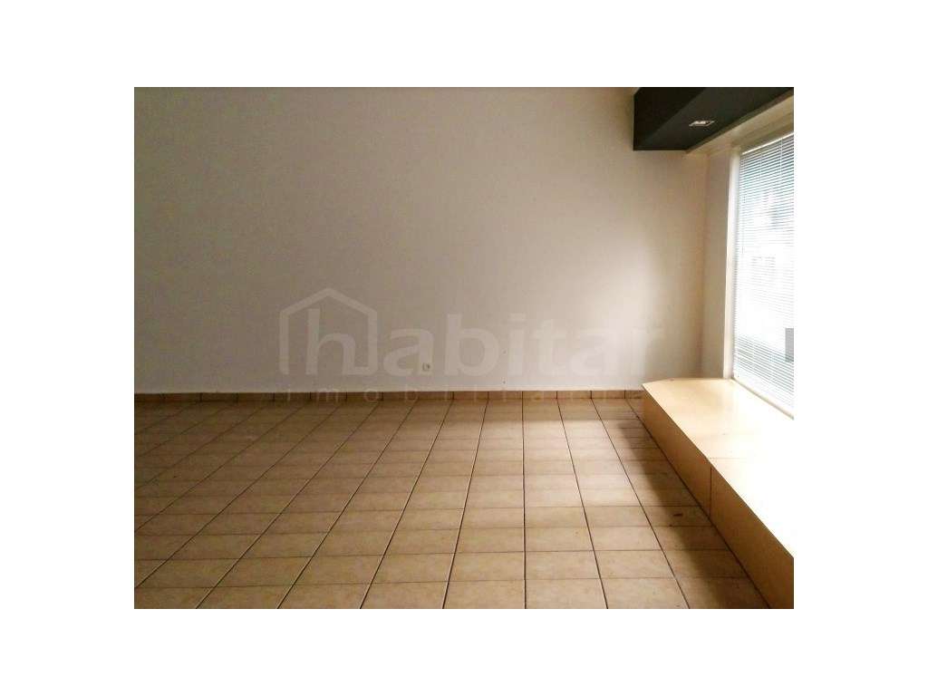 Loja com 95 m2 de BANCO! - Grande imagem: 2/3