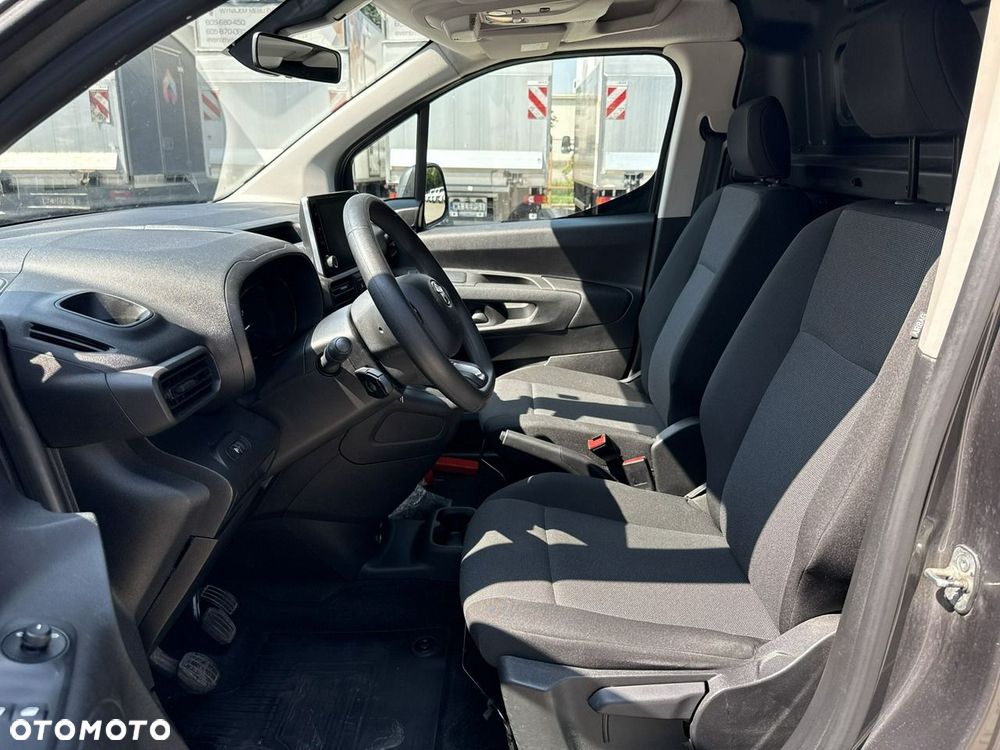 Toyota Proace City - 11