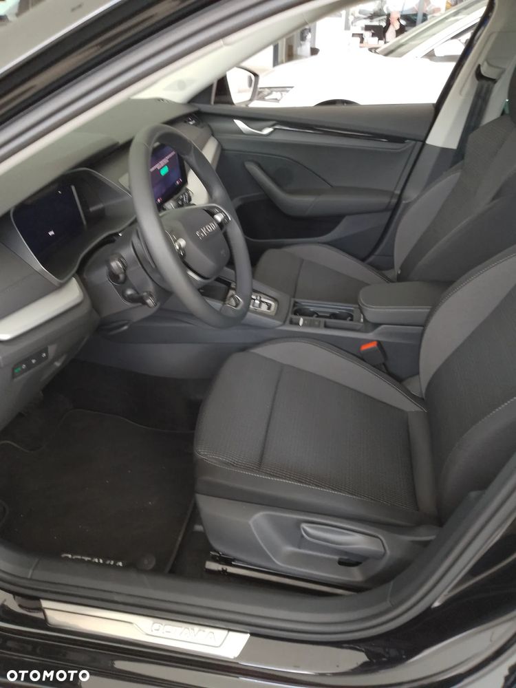Skoda Octavia 1.5 TSI mHEV Drive Selection DSG - 5