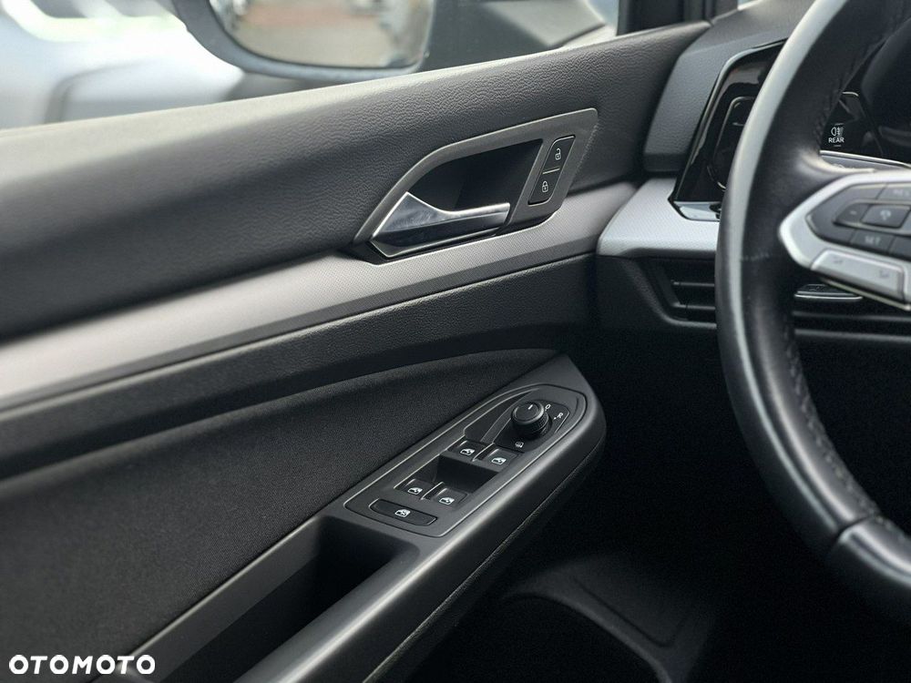 Volkswagen Golf 1.0 TSI - 36