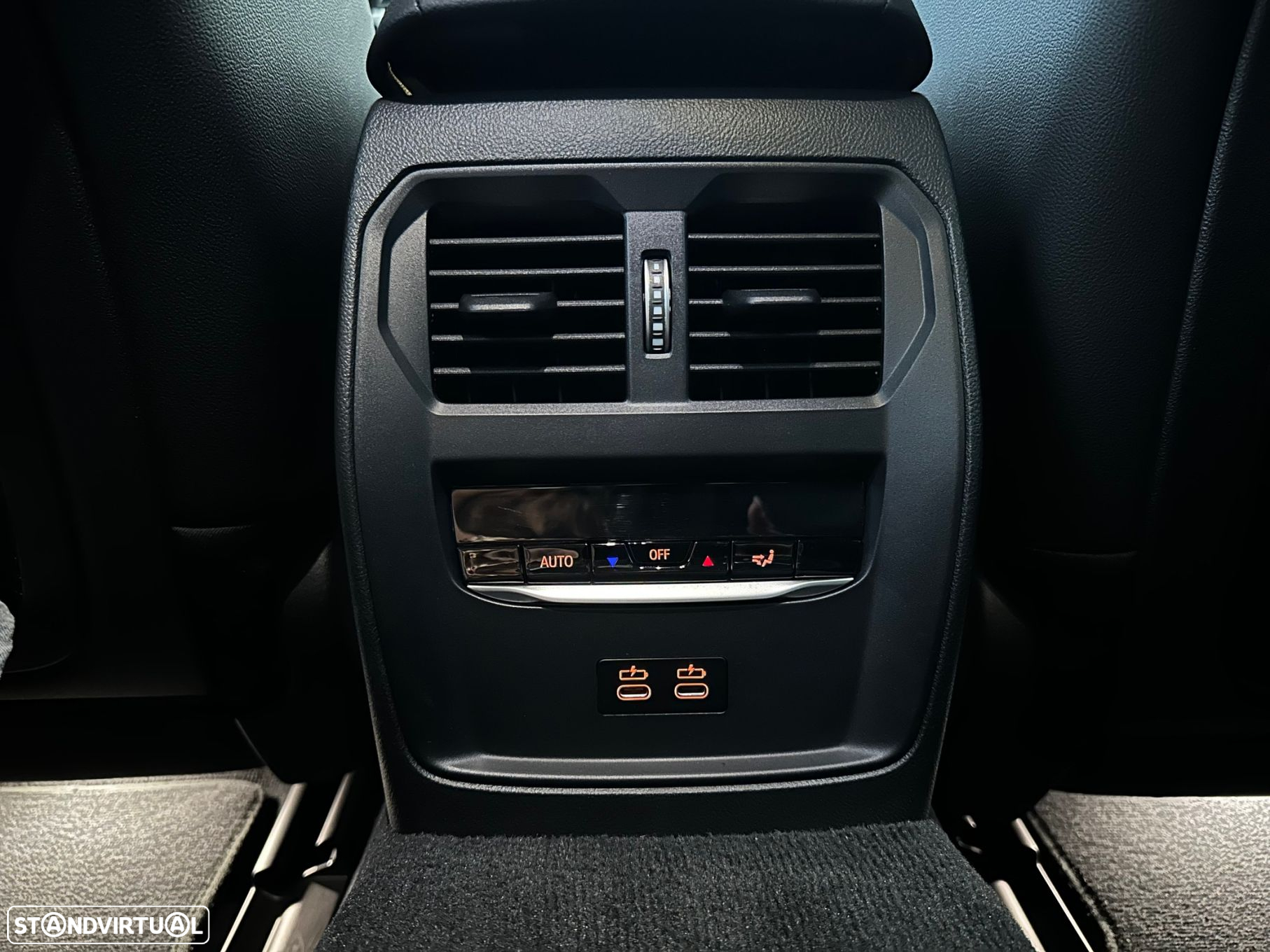 BMW i4 eDrive40 Desportiva M - 25