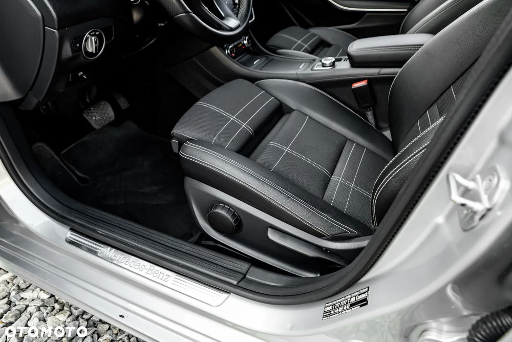 Mercedes-Benz CLA 200 7G-DCT Peak Edition - 21