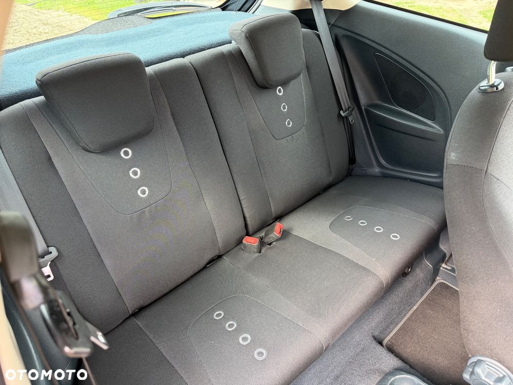 Ford KA 1.2 Titanium - 13