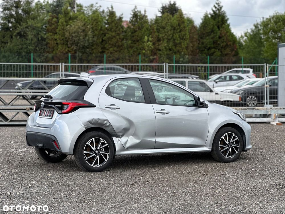 Toyota Yaris - 18