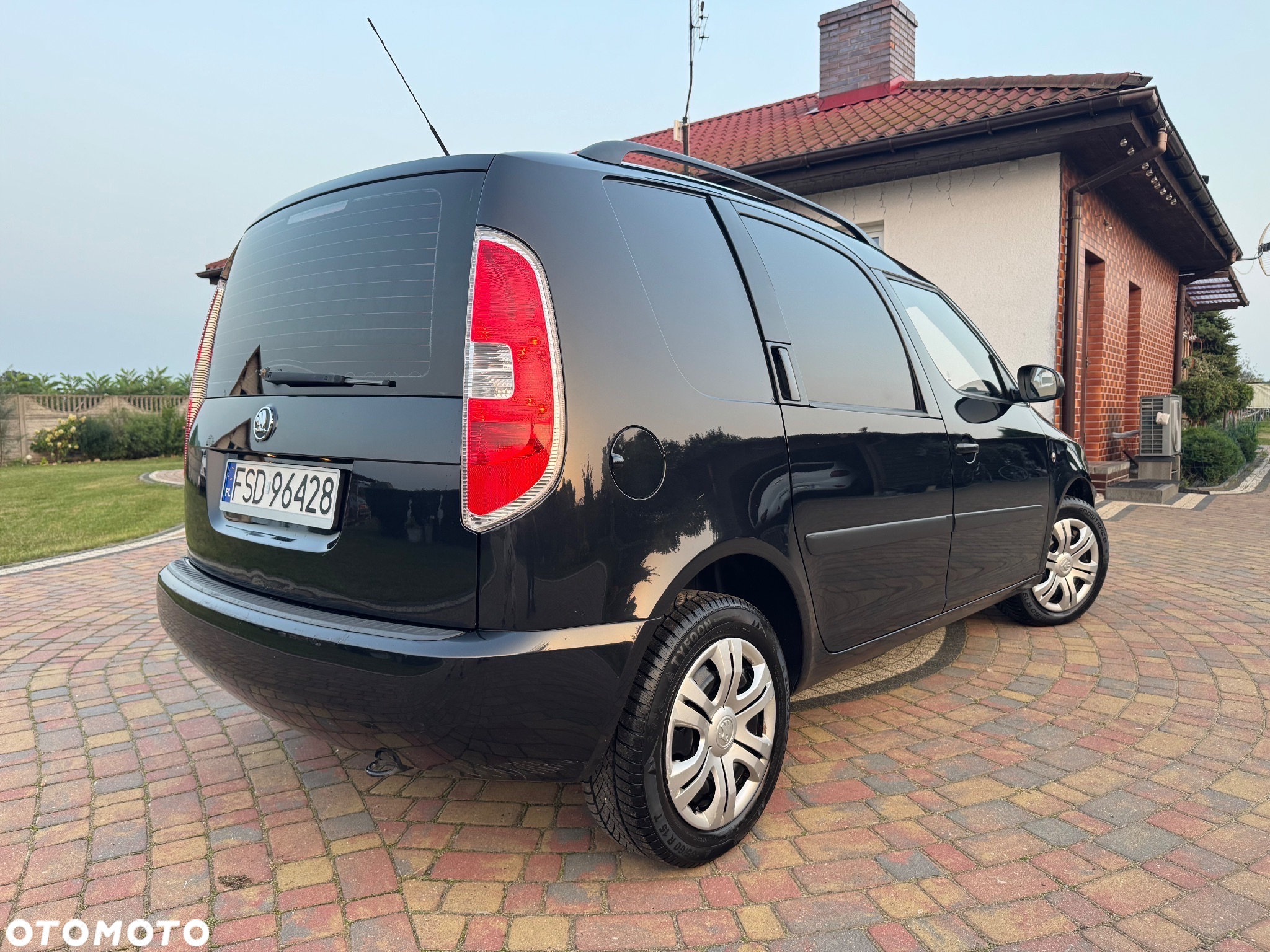 Škoda Praktik - 8