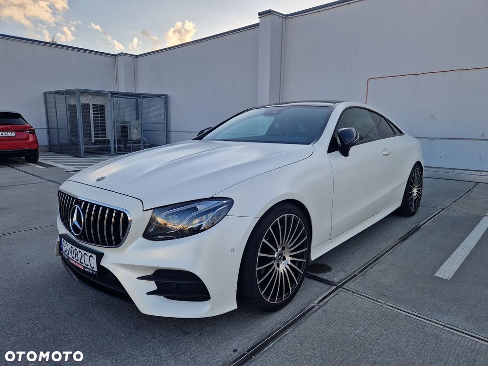Mercedes-Benz Klasa E 220 d Coupe 9G-TRONIC - 8