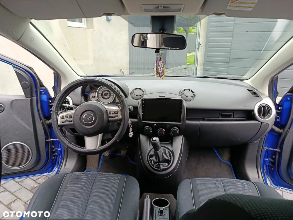 Mazda 2 1.5 Dynamic - 10