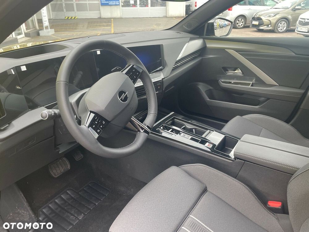 Opel Astra - 10