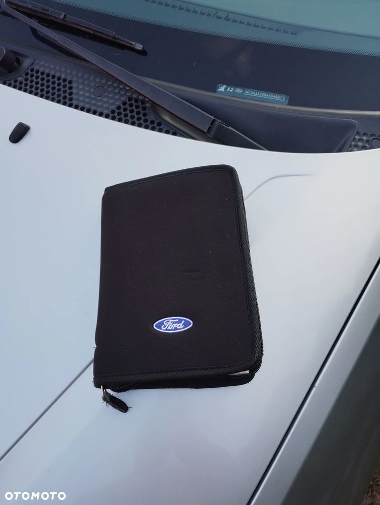 Ford Focus 1.6 Ambiente - 13