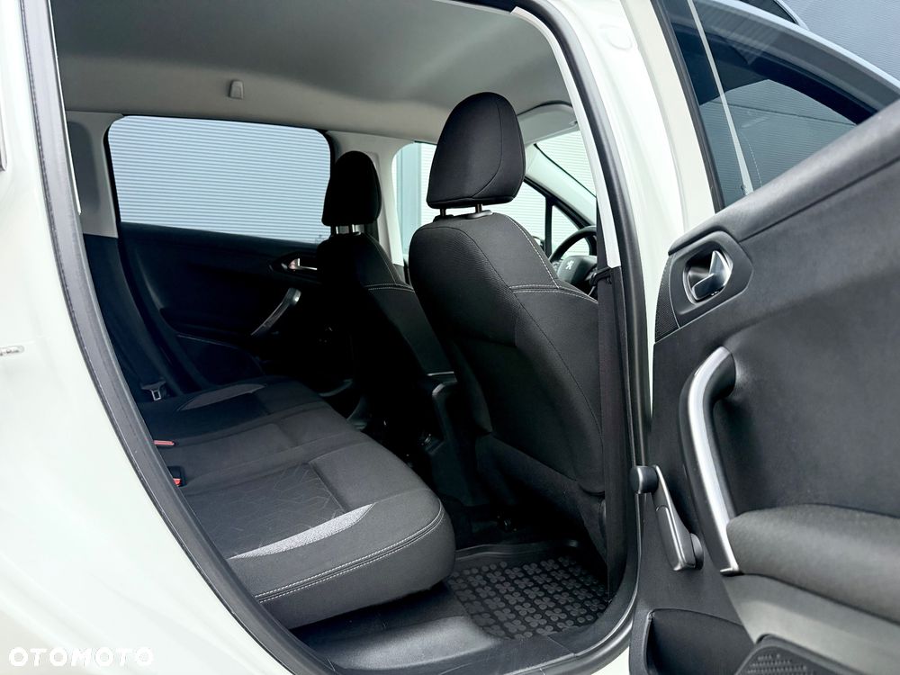 Peugeot 2008 1.2 Pure Tech GPF Allure S&S - 35