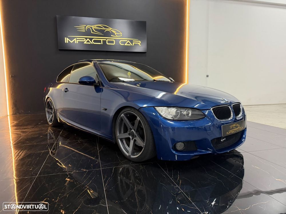 BMW 320 - 13