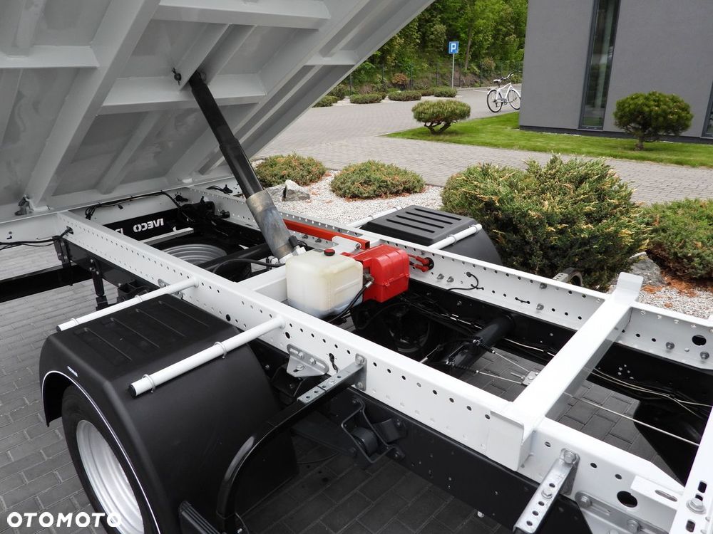 Iveco DAILY 35C14 WYWROTKA TEMPOMAT BLIŹNIACZE KOŁA  140KM - 21