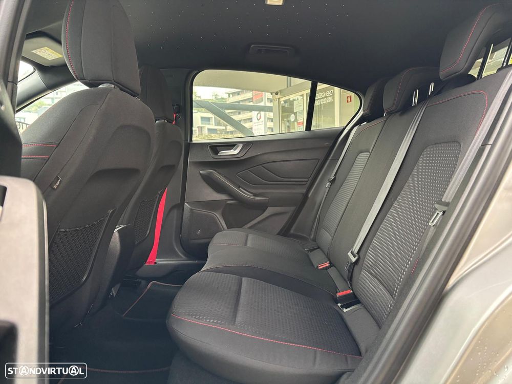 Ford Focus 1.0 EcoBoost ST-Line X Aut. - 6