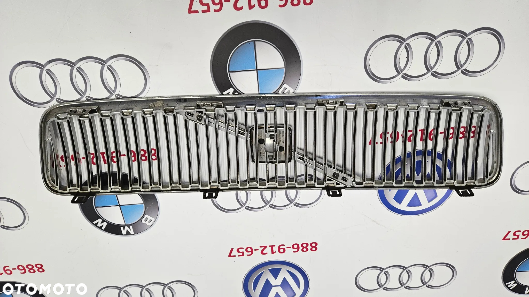 Volvo V50 2003-2007 Atrapa zderzaka Grill Kratka Chrom 08678680 Stan BDB Wszystkie mocowania całe - 7