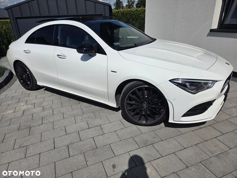 Mercedes-Benz CLA 250 4-Matic Edition 1 7G-DCT - 16