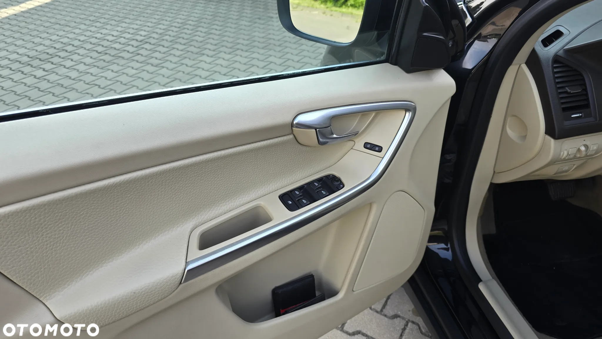 Volvo XC 60 3.2 AWD Momentum - 15