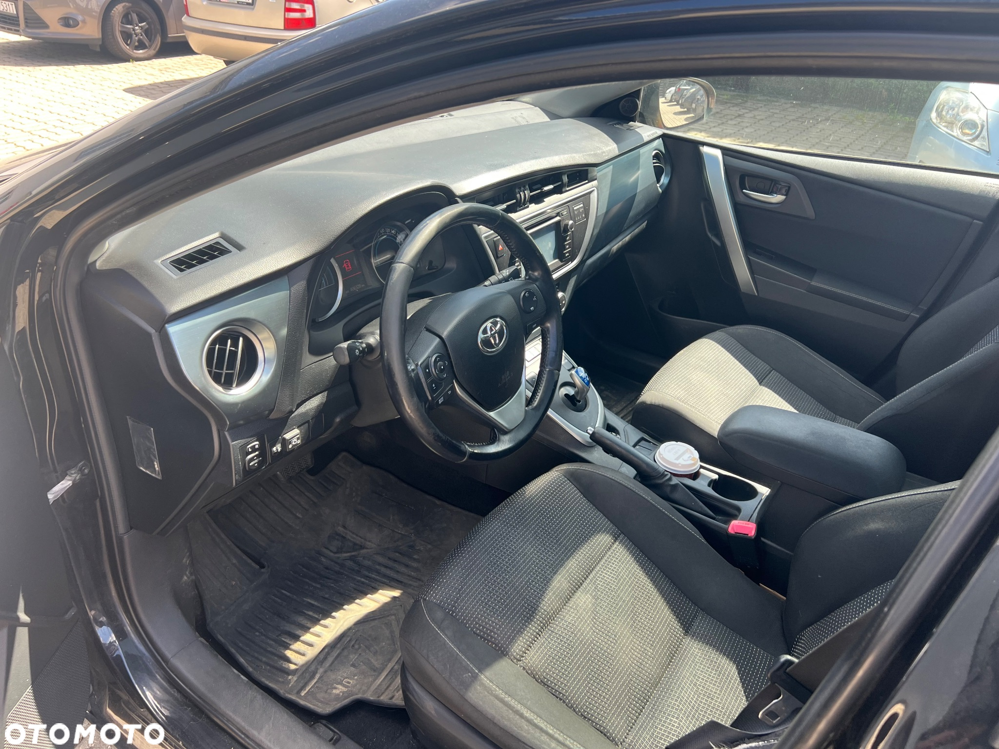 Toyota Auris 1.8 HSD Luna - 5