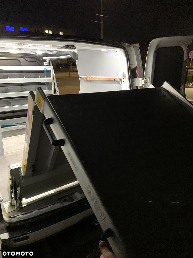 Ford CUSTOM LIMITED EDITION KOMFORT+ REF. KSENONOWE PLUS LEDOWE, NAWIGACJA, KAMERA, PARKTRONIKI, ZABUDOWA SERWIS, WARSZTAT, WINDA - RAMPA NAJAZD TRANSPORTOWY - 13