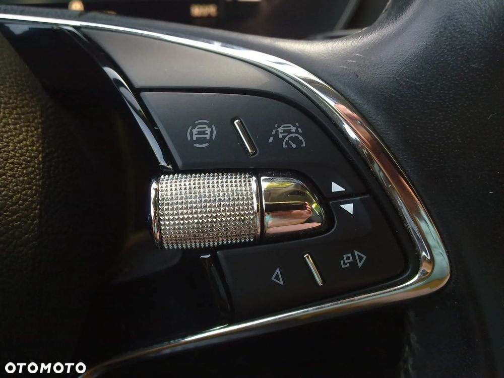 Skoda Octavia 2.0 TDI Ambition - 25