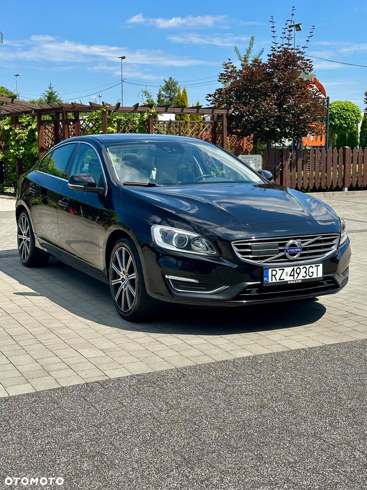 Volvo S60 - 3