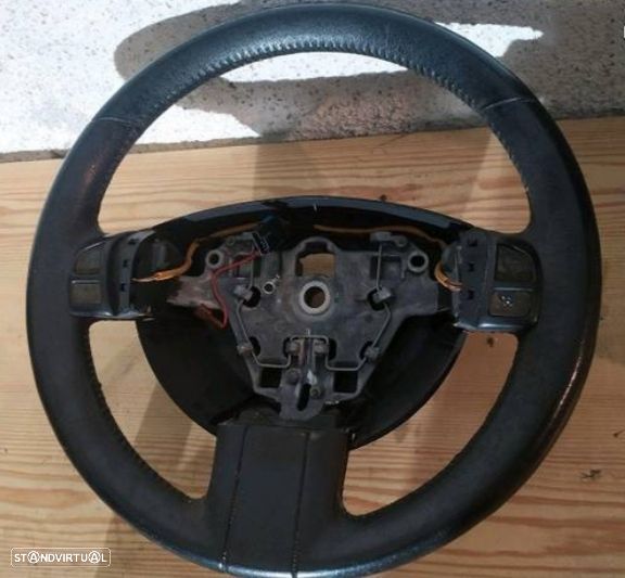 VOLANTE EM PELE CITROEN C6 - 1