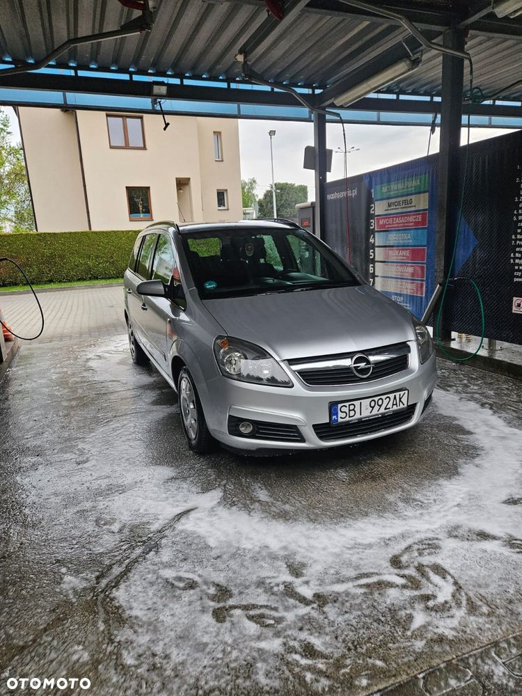 Opel Zafira - 3