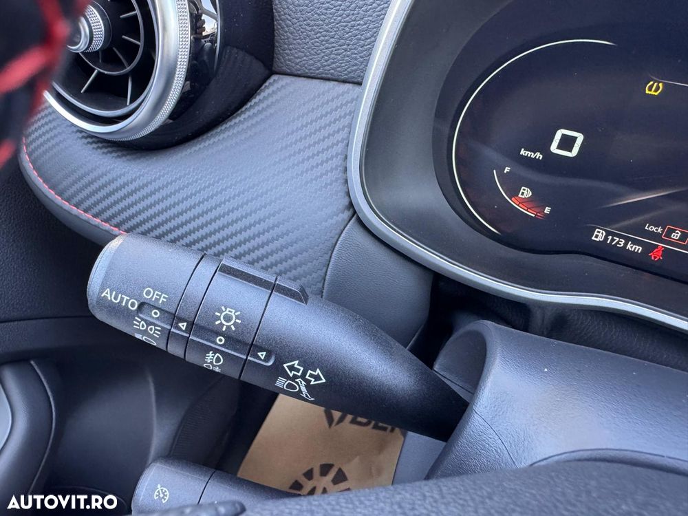 MG ZS 1.0 T-GDi 6MT Exclusive - 28
