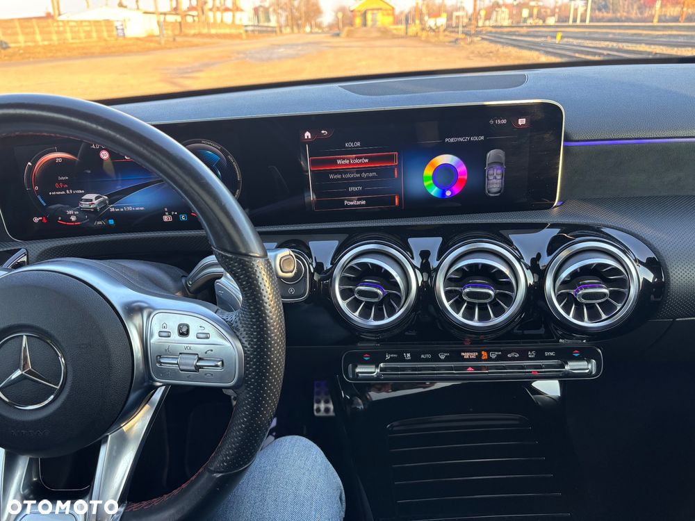 Mercedes-Benz Klasa A 200 d AMG Line 8G-DCT - 28